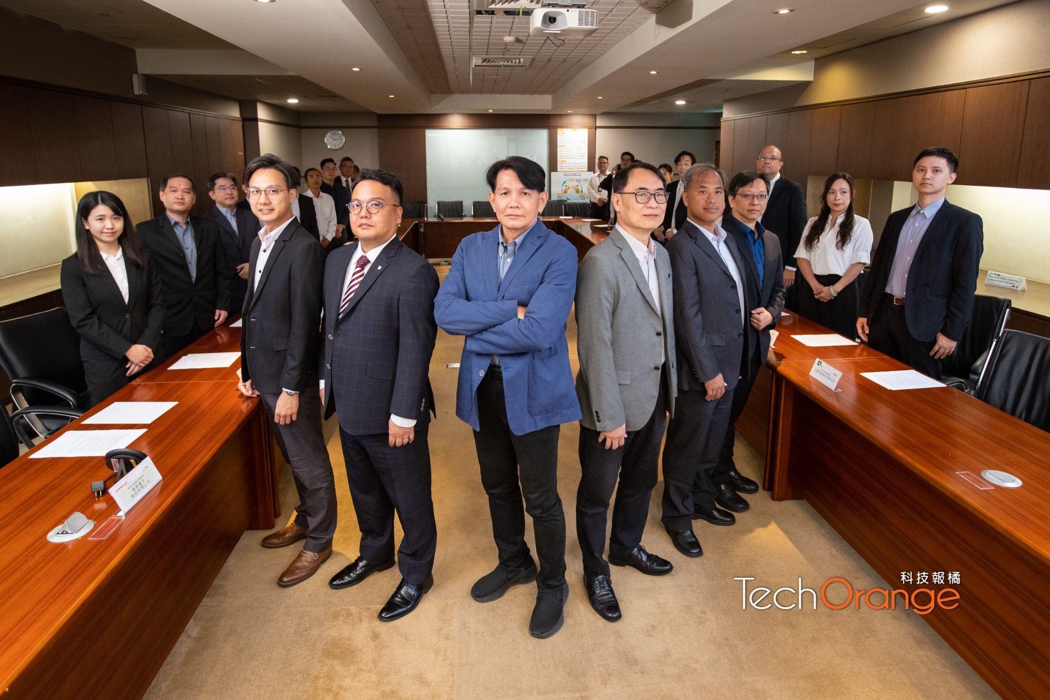  未來華邦電子將把「供應商 ESG 共學坊」的成功經驗推廣至所有供應商，也將利用大數據和 AI 技術開發內部碳排資訊系統，攜手供應鏈廠商持續優化減碳策略。