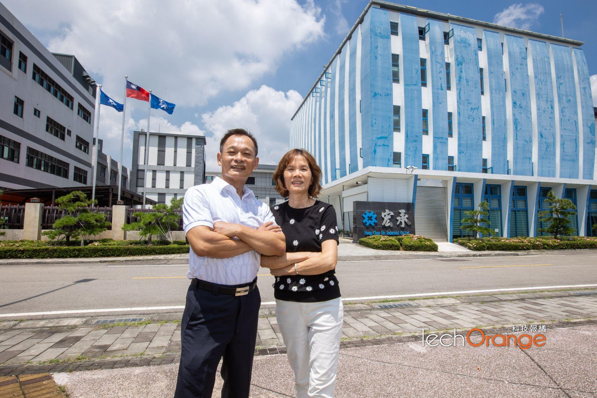 國外可以做到智慧化,為什麼台灣不行?拿下迪士尼訂單的宏承實業「以大帶小」攜手織襪供應鏈夥伴進化智慧管理與生產流程